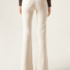 Ausgestellte Stretch-Jeans