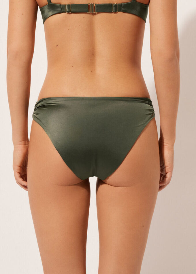Bikini-Höschen aus glänzendem Satin