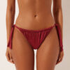 Bikinihosen mit seitlicher Schnürung aus glänzendem Satin