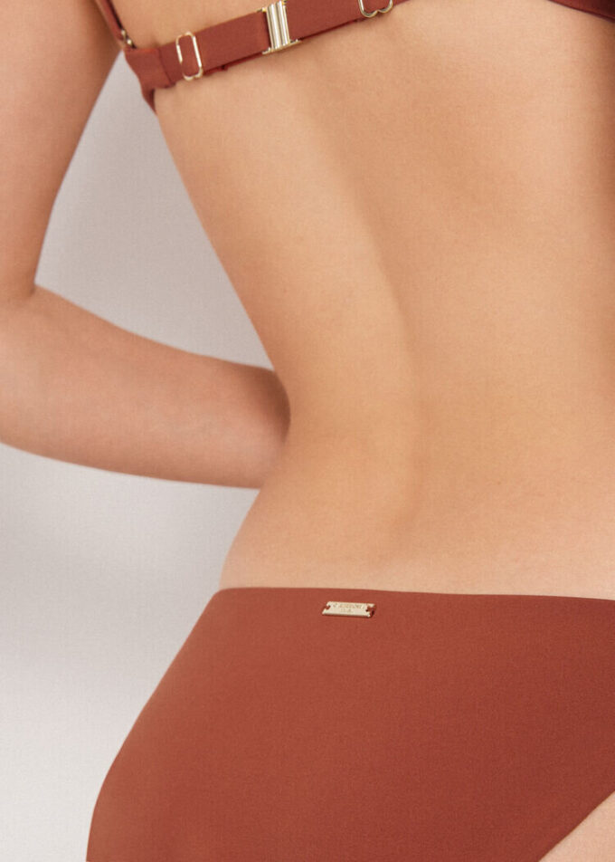 Bikinihosen mit seitlicher Schnürung, Premium-Passform