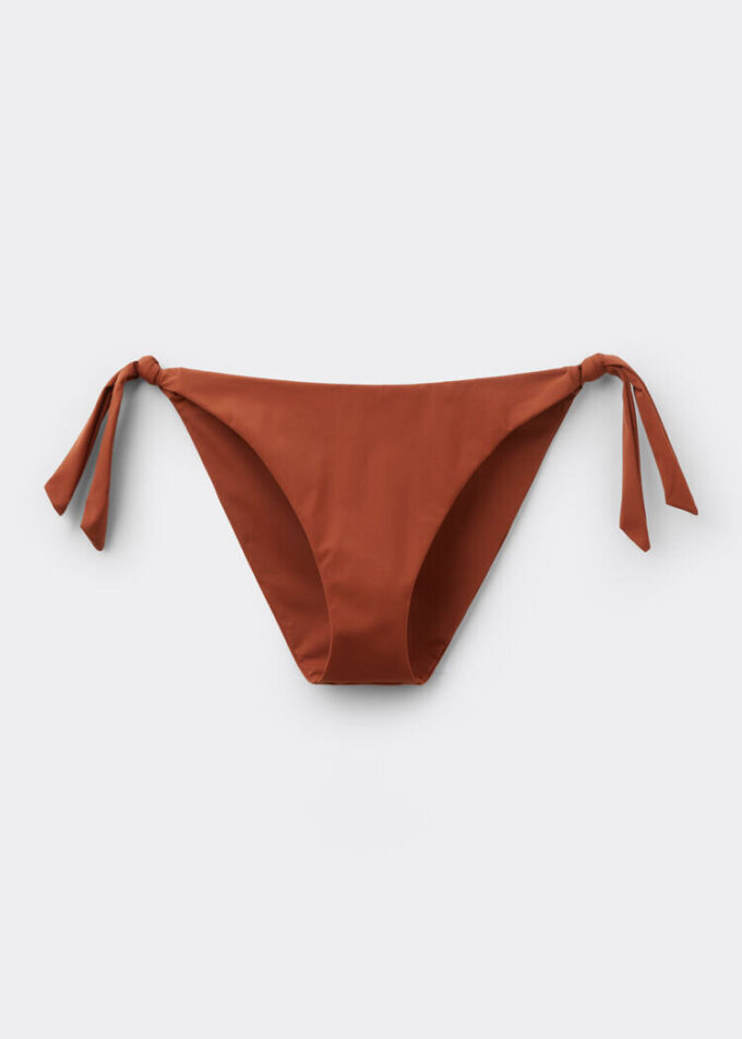 Bikinihosen mit seitlicher Schnürung, Premium-Passform