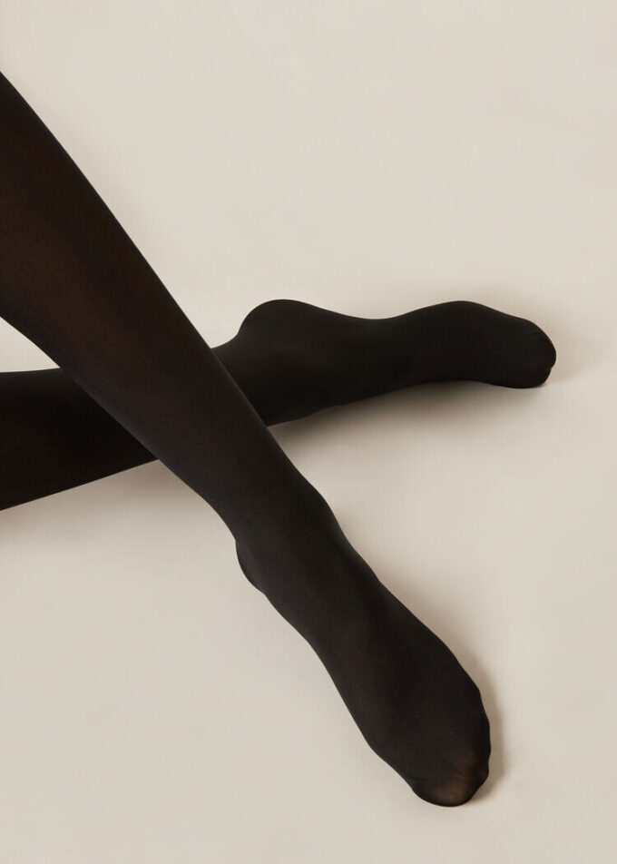 Blickdichte, matte, unsichtbare 50-Den-Strumpfhose