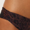 Brazilian-Bikinihose in dunklem Animal-Print