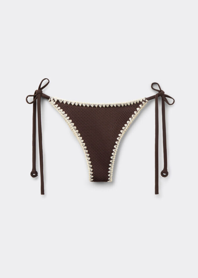 Brazilian-Bikinihosen-Slip mit zweifarbiger Stickerei