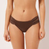 Drapierte Brazilian-Bikinihose aus glänzendem Satin