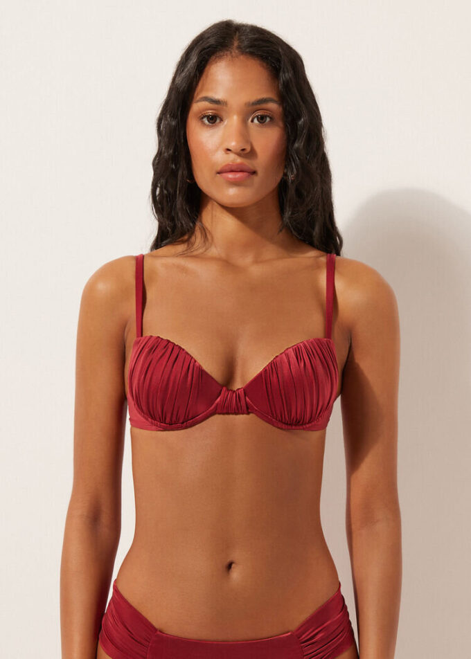 Gepolstertes Push-up-Bikinioberteil aus glänzendem Satin