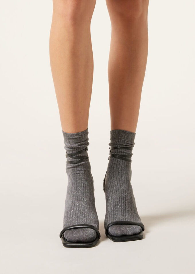 Gerippte Glitzersocken