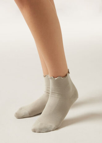 Gerippte Socken