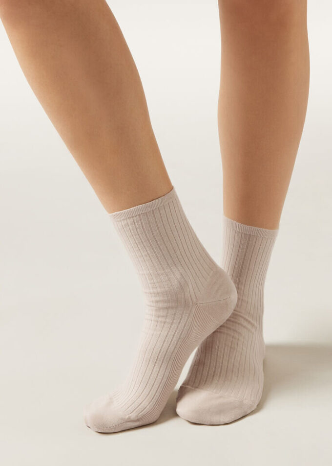 Gestreifte kurze Socken