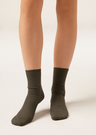 Gestreifte kurze Socken