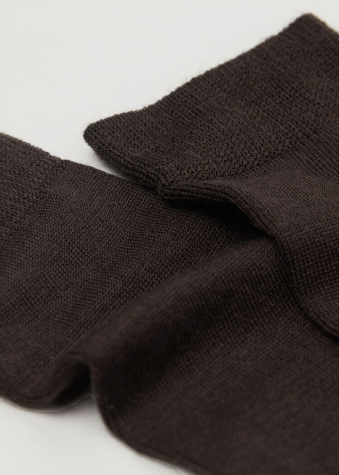 Hohe Socken aus Wolle und Baumwolle