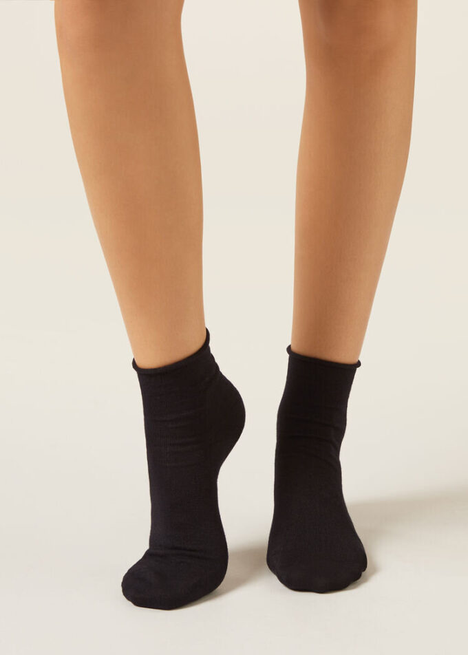 Kurze Leinen-Socken ohne Bündchen