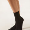 Kurze Socken aus Wolle und Baumwolle