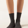 Kurze Socken aus Wolle und Baumwolle