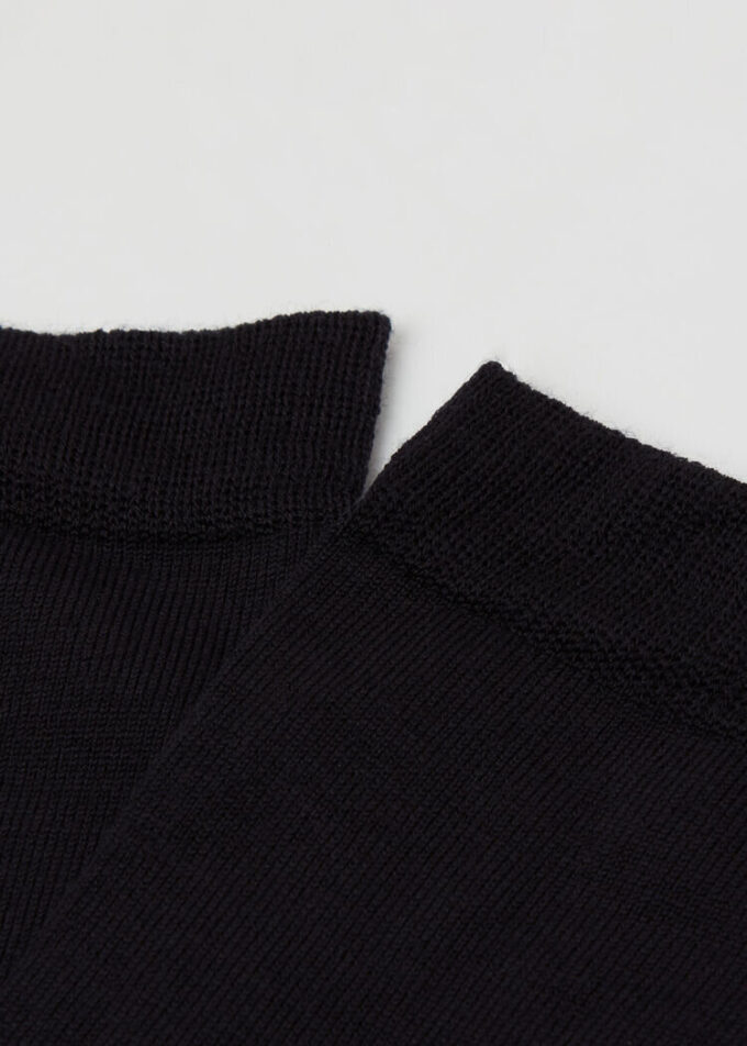 Kurze Socken aus Wolle und Baumwolle