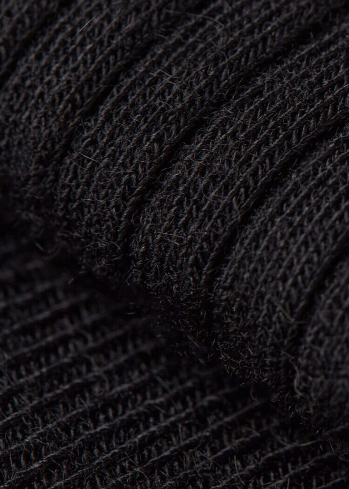 Lange gerippte Kaschmirsocken