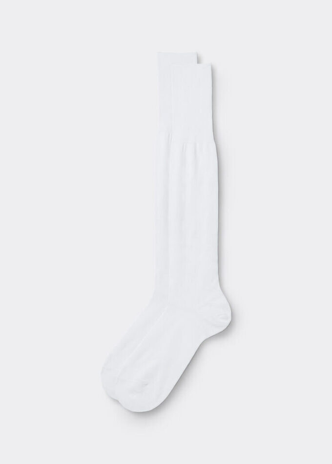 Lange Herrensocken aus Lisle-Garn