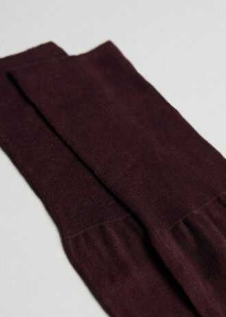 Lange Herrensocken aus Lisle-Garn