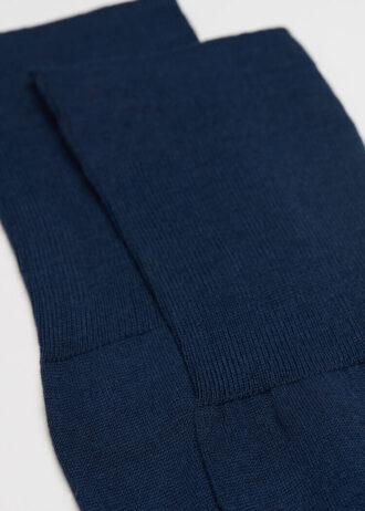 Lange Herrensocken aus Lisle-Garn