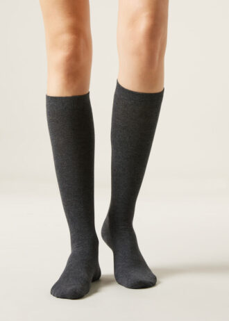 Lange Satin-Baumwollsocken