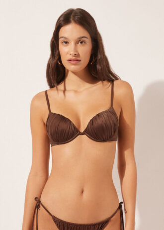 Push-up-Bikinioberteil aus glänzendem Satin