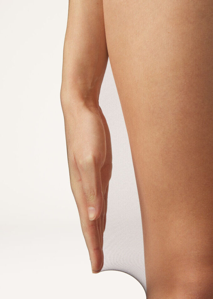 Sheer Essential 8-Denier-Strumpfhose