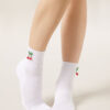 Socken mit Kirschapplikation