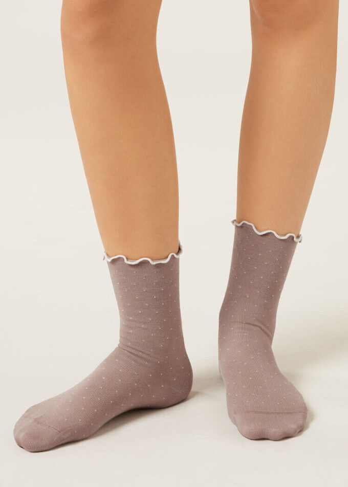 Socken mit Mikro-Punkten