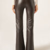 Thermal-Hose mit ausgestelltem Bein und Beschichtungseffekt