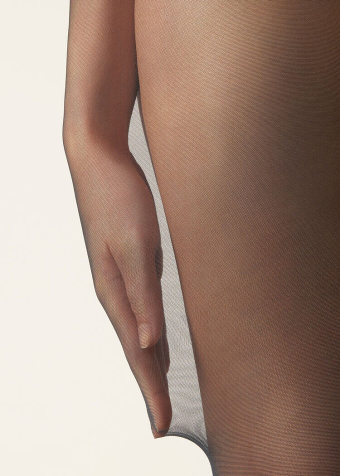 Transparente 30-Denier-Strumpfhose mit Control Top-Oberteil