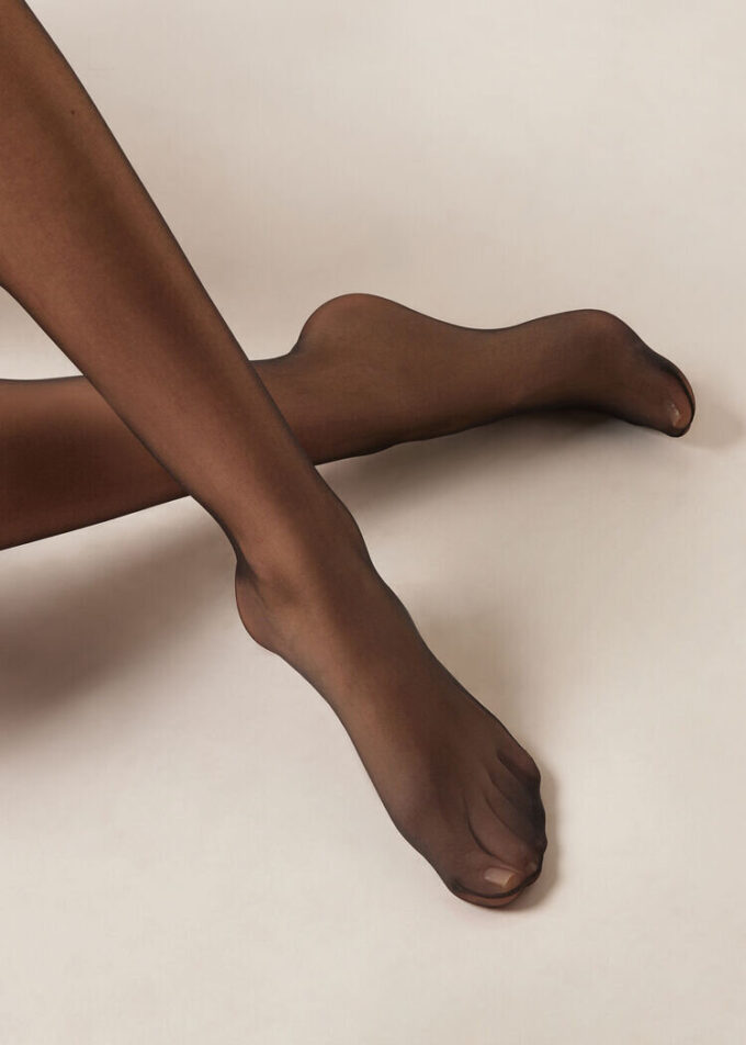 Transparente, matte Strumpfhose mit Make-up-Effekt, 15 Denier