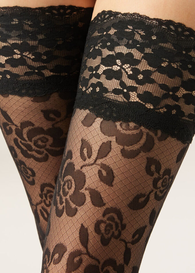 Transparente Overknee-Strümpfe mit Blumenmuster