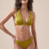 Triangel-Bikinioberteil mit abgestufter Polsterung, glänzender Satin