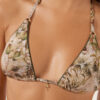 Triangel-Bikinioberteil mit tropischem Blattmuster